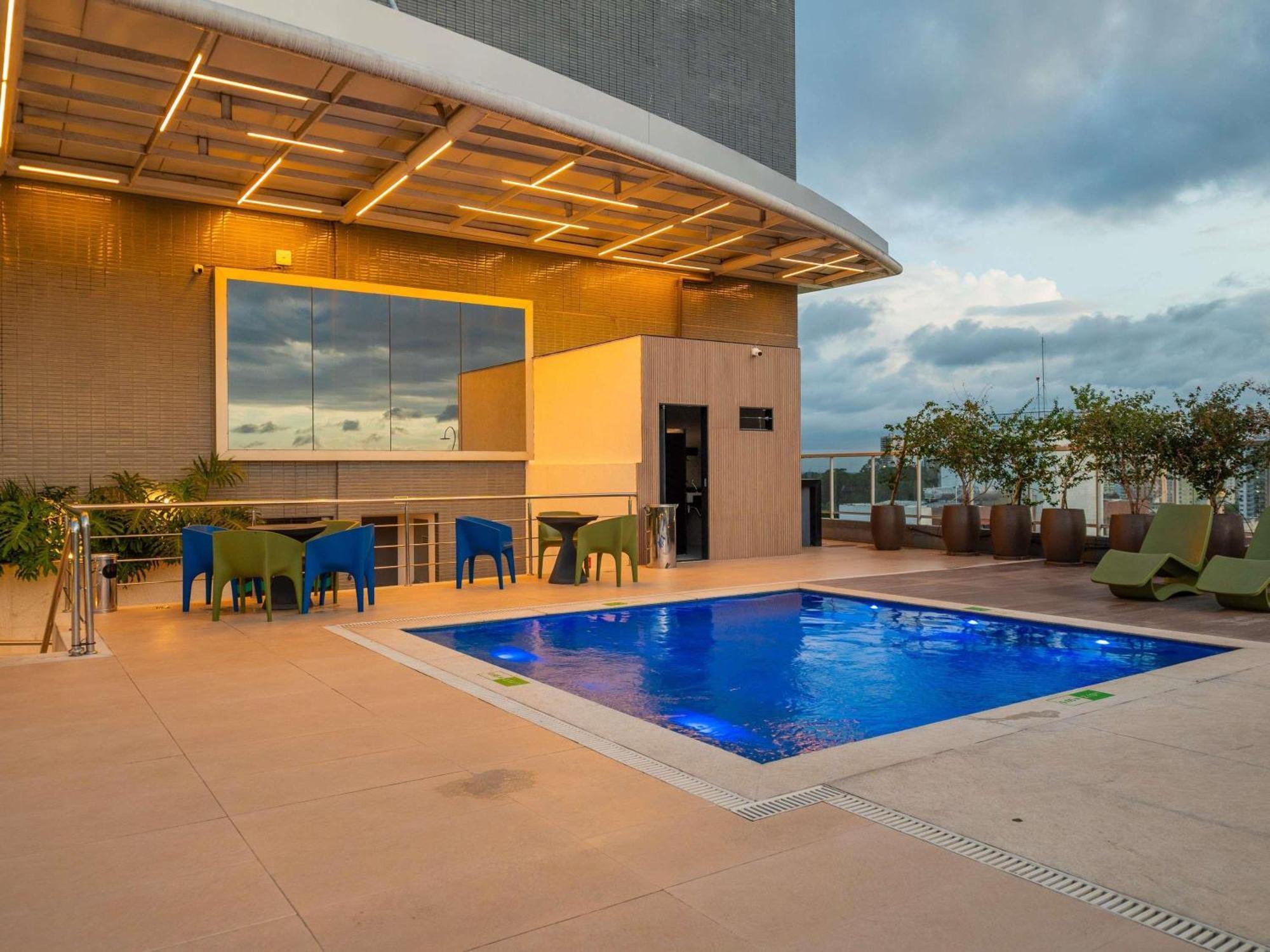 Ibis Styles Belem Hangar Exterior photo
